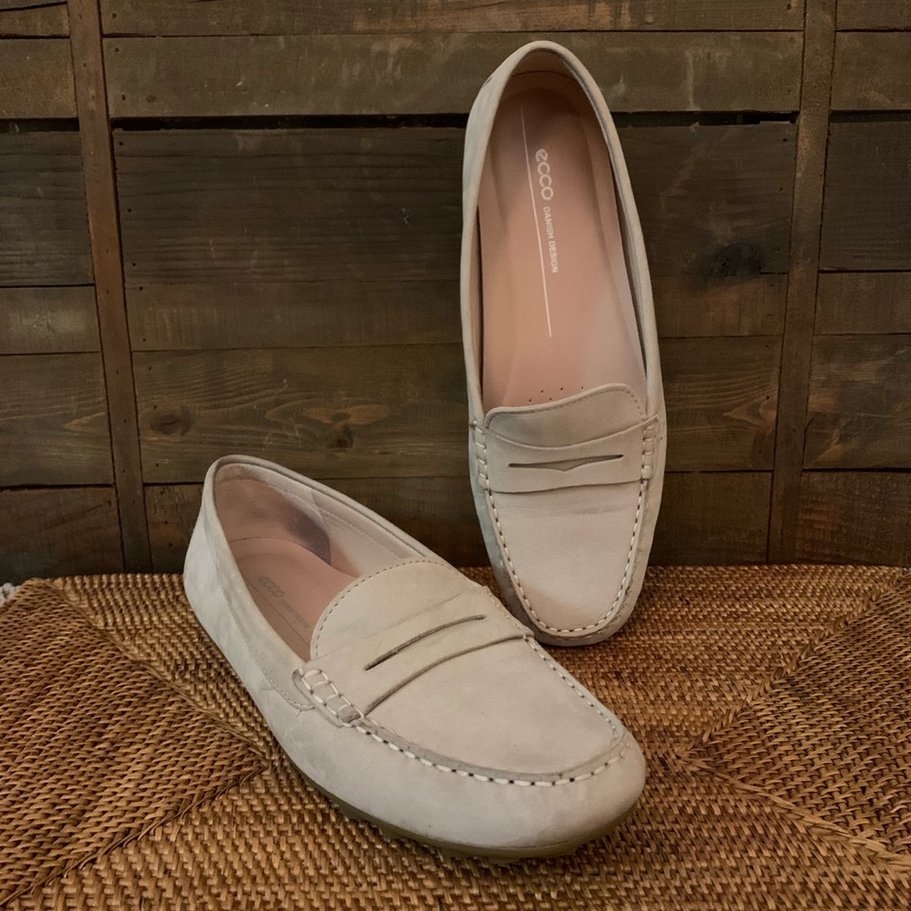 ECCO light Gray Devine  MOC